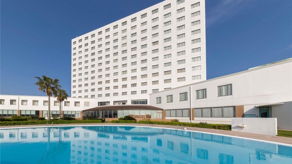 Mercure Wakayama Kushimoto Resort & Spa Pool