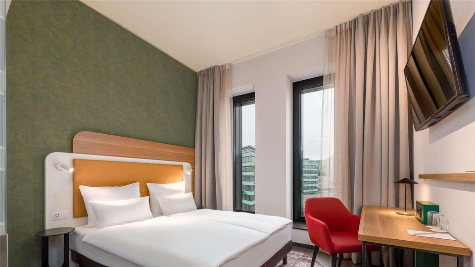 Mercure Zurich City Exterior