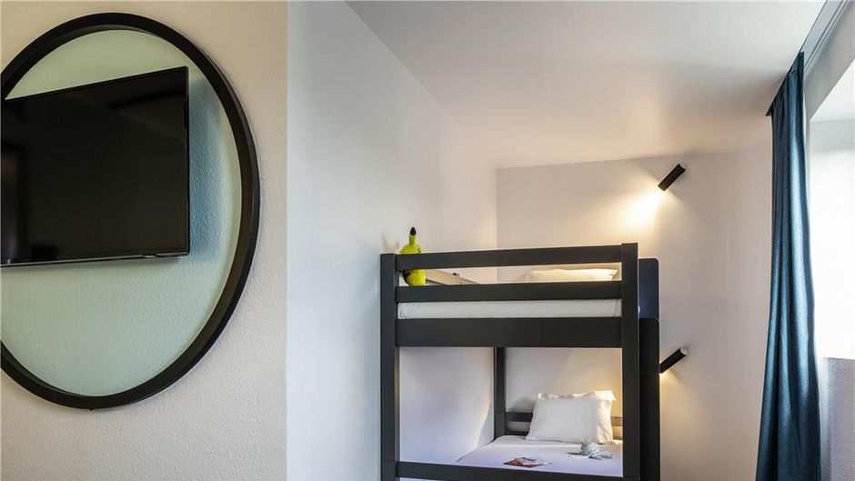 ibis Styles Paris St-Denis Pleyel Room