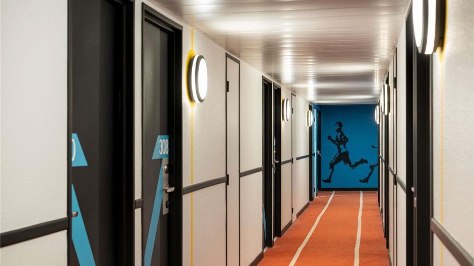 ibis Styles Paris St-Denis Pleyel Exterior