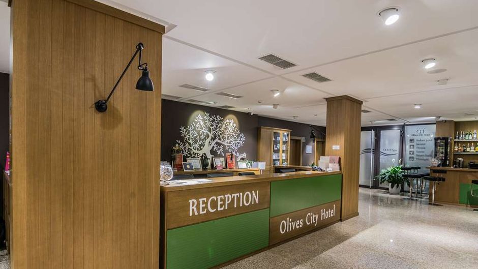 Best Western Plus Olives City Hotel Lobby