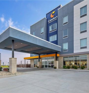 Comfort Inn & Suites at Sanford Sports