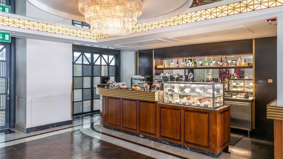 The Hotel Galleria, Curio Coll by Hilton Restaurant