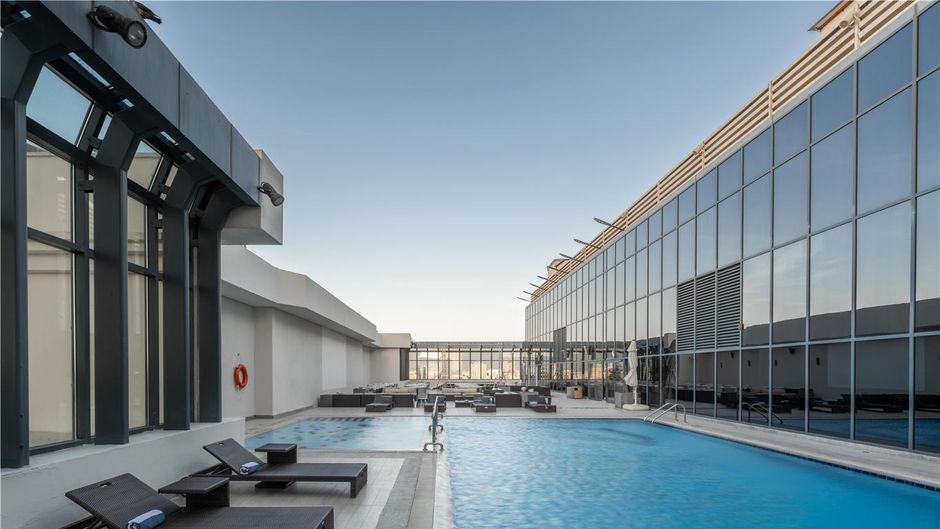 The Hotel Galleria, Curio Coll by Hilton Pool