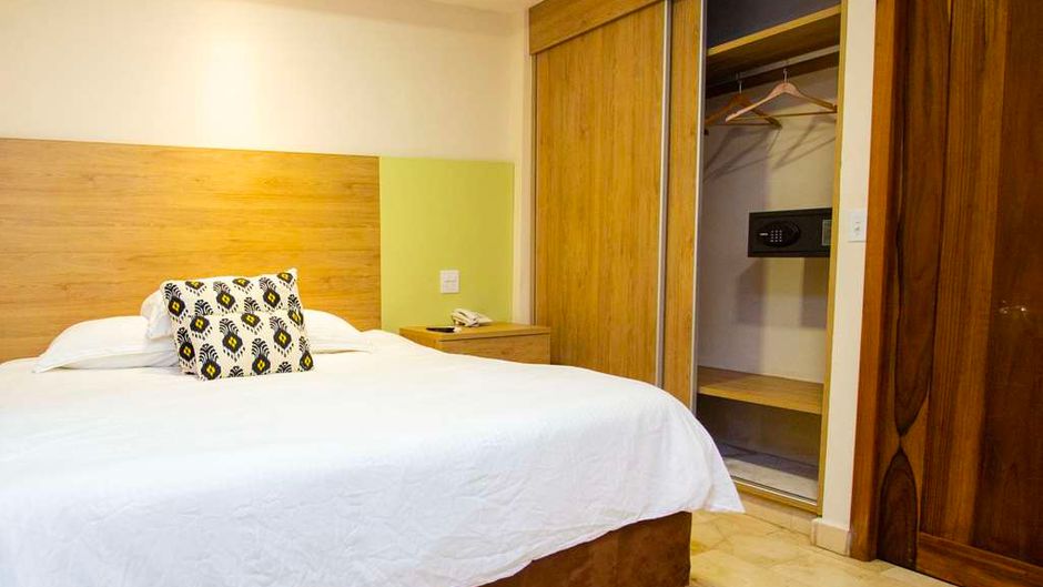 Hotel Los Guayacanes, Radisson Individ Room