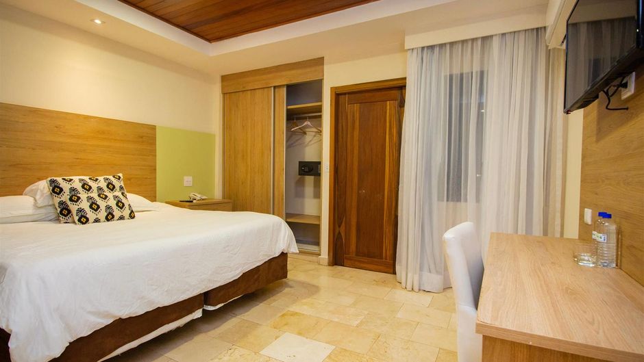 Hotel Los Guayacanes, Radisson Individ Room