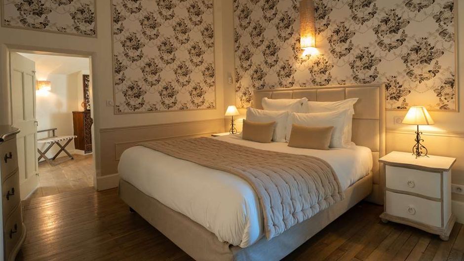 Chateau les Oliviers de Salettes Suite