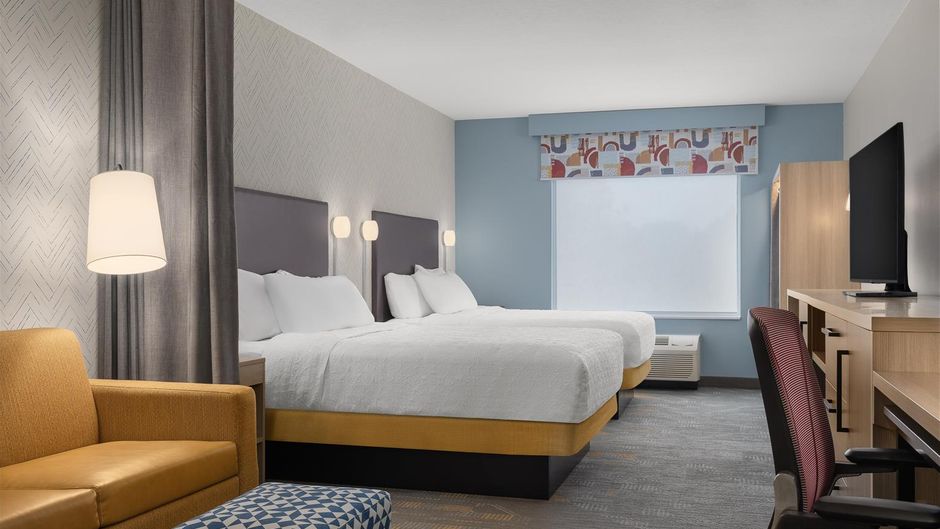 Home2 Suites Woodstock Room