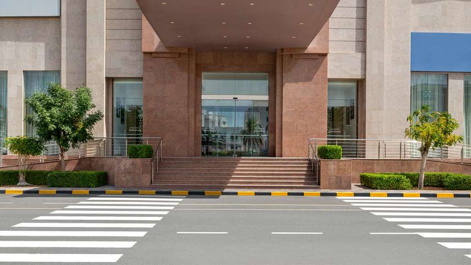 Levatio Suites Muscat, Radisson Individ. Exterior