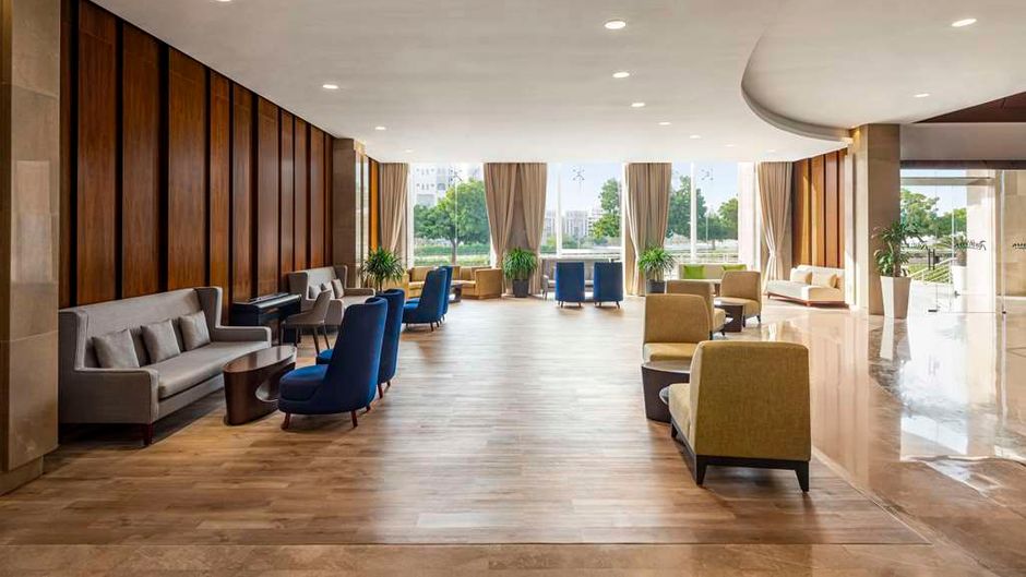 Radisson Hotel Muscat Panorama Restaurant