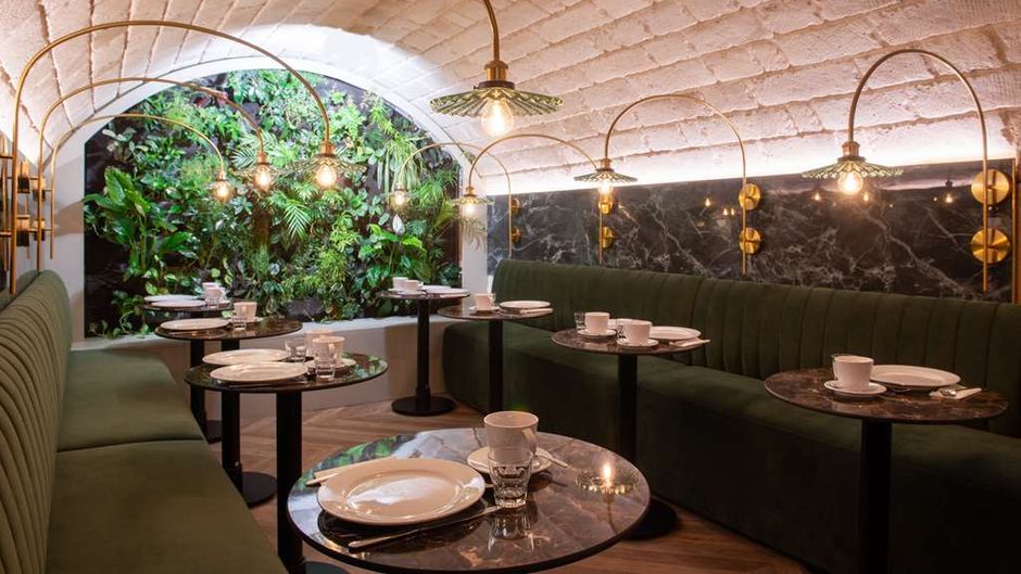 Aston Hotel Restaurant
