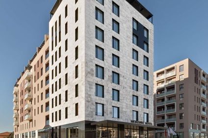 Mercure Tiran