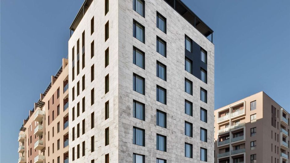 Mercure Tiran Exterior