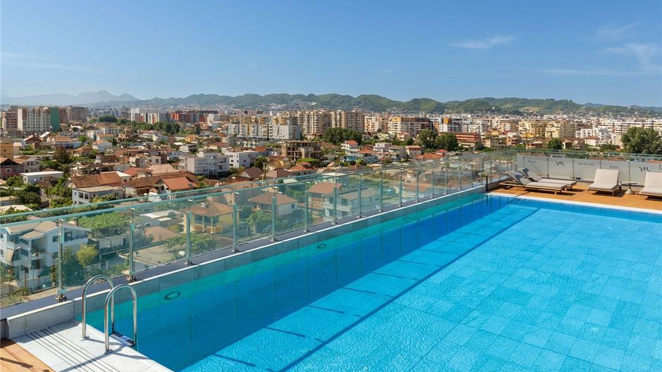 Mercure Tiran Pool