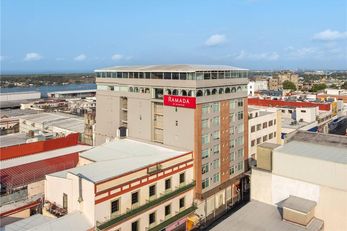 Ramada by Wyndham Tampico Cent