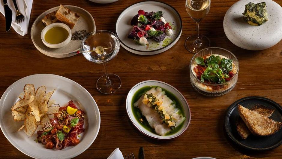 NEXT Hotel Melbourne, Curio Collection Restaurant