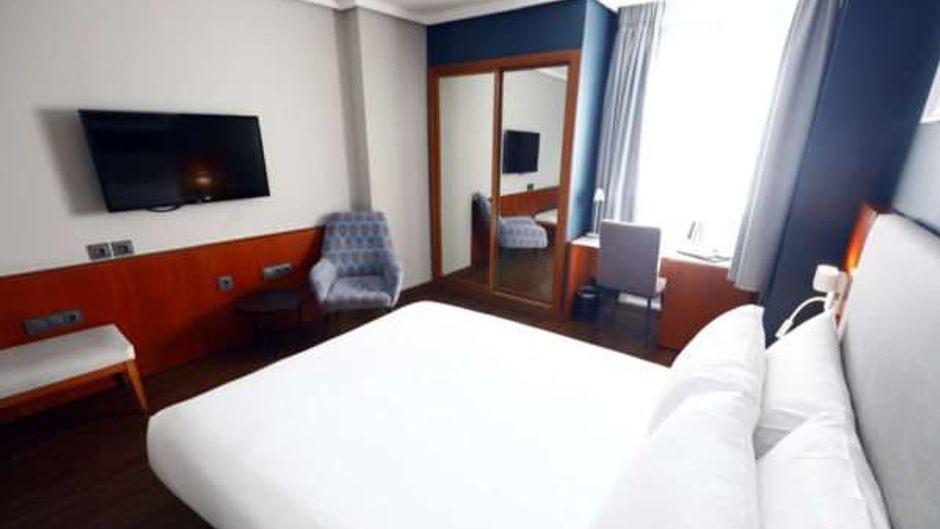 Travelodge Madrid Coslada Airport Room