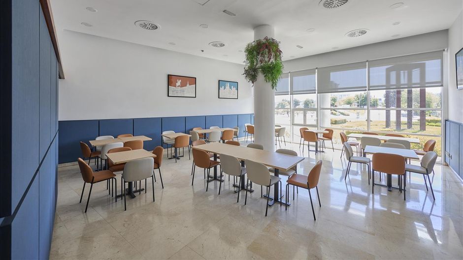 Travelodge Madrid Coslada Airport Restaurant