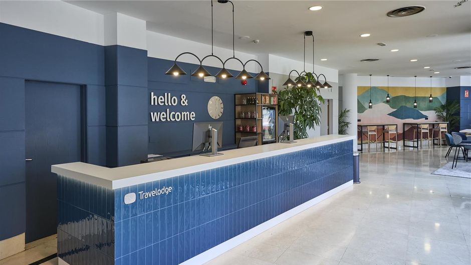 Travelodge Madrid Coslada Airport Lobby