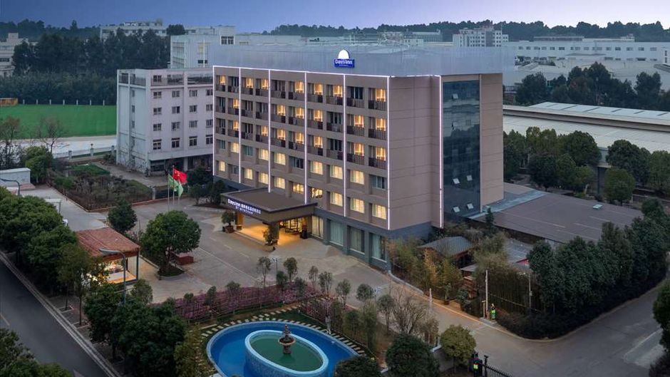 Days Inn by Wyndham Kunming Airport Exterior