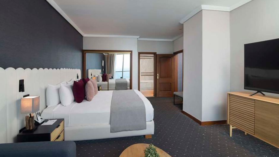 Catalonia Santo Domingo Suite