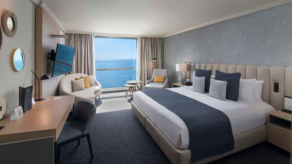 Catalonia Santo Domingo Room