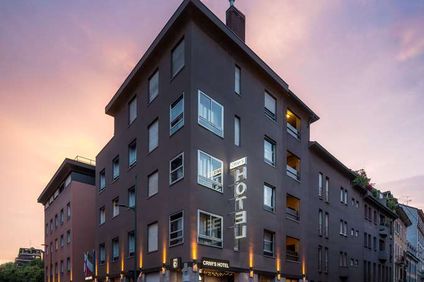 Crivis Hotel