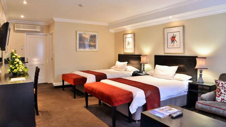 Birchwood Hotel & OR Tambo Conf Ctr Room