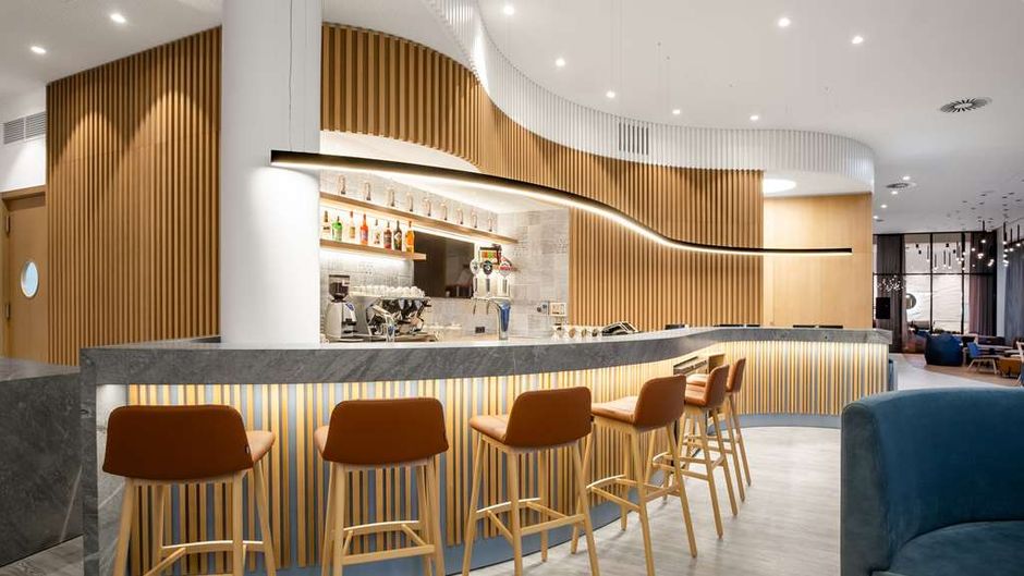 Hampton by Hilton Tallinn Lobby