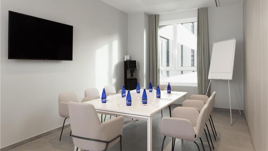 Hampton by Hilton Malaga Martiricos Meeting