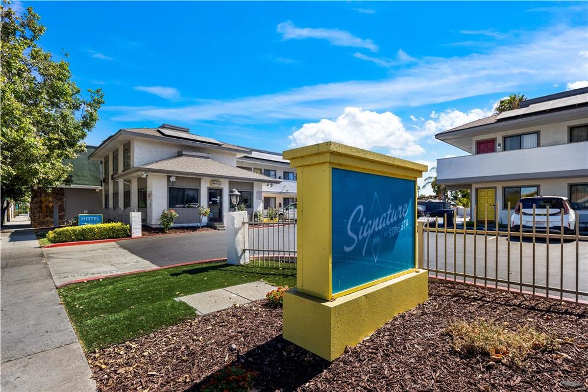 Signature Inn San Jose Neighborhood & Local Information- San Jose, CA Hotels- Business Travel Hotels in San Jose