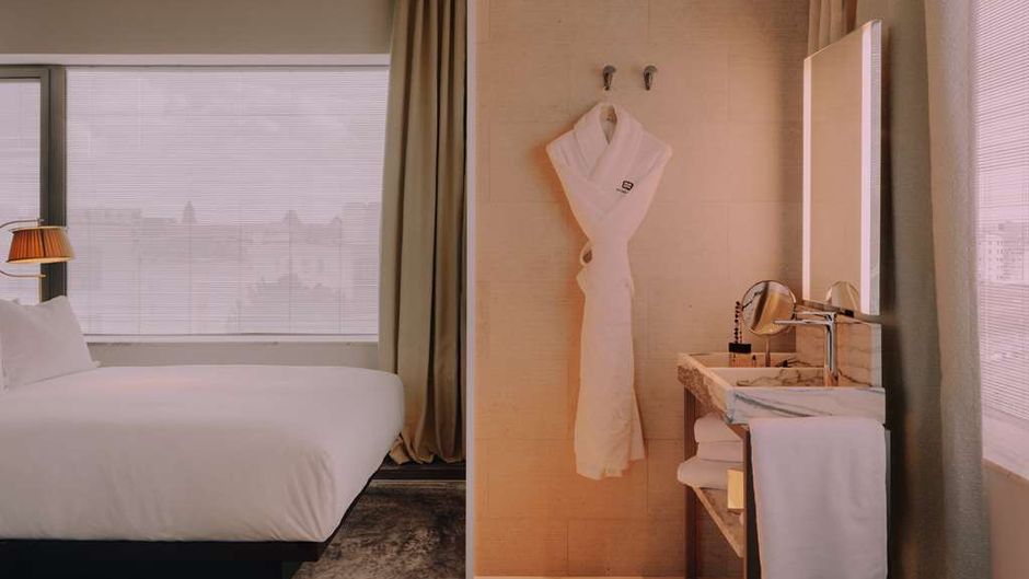 Maison Heler Metz Curio Hilton Room