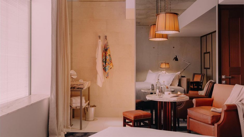 Maison Heler Metz Curio Hilton Room