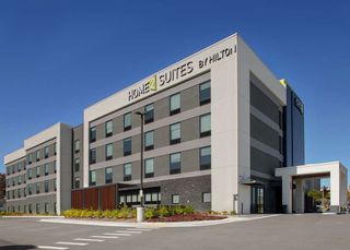 Home2 Suites Midtown Medical Center
