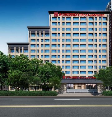 Hilton Garden Inn West Railway Station