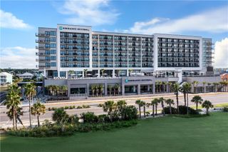 Embassy Suites by Hilton Resort