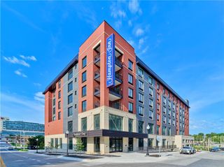 Hampton Inn Hilton UN Medical Ctr