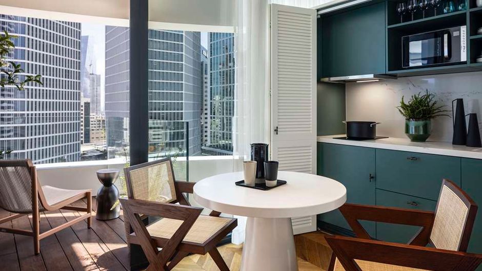 The George Hotel Room