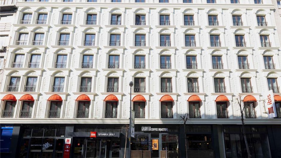 Ibis Istanbul Sisli Exterior