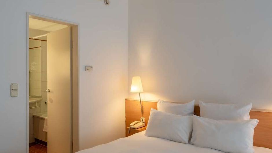 Castrum Hotel Room