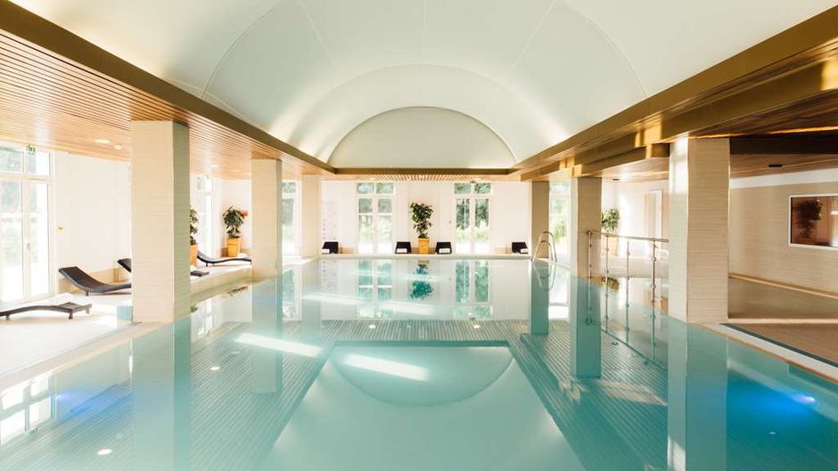Grand Magic Hotel Pool