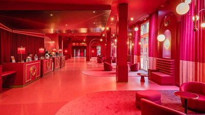 Grand Magic Hotel