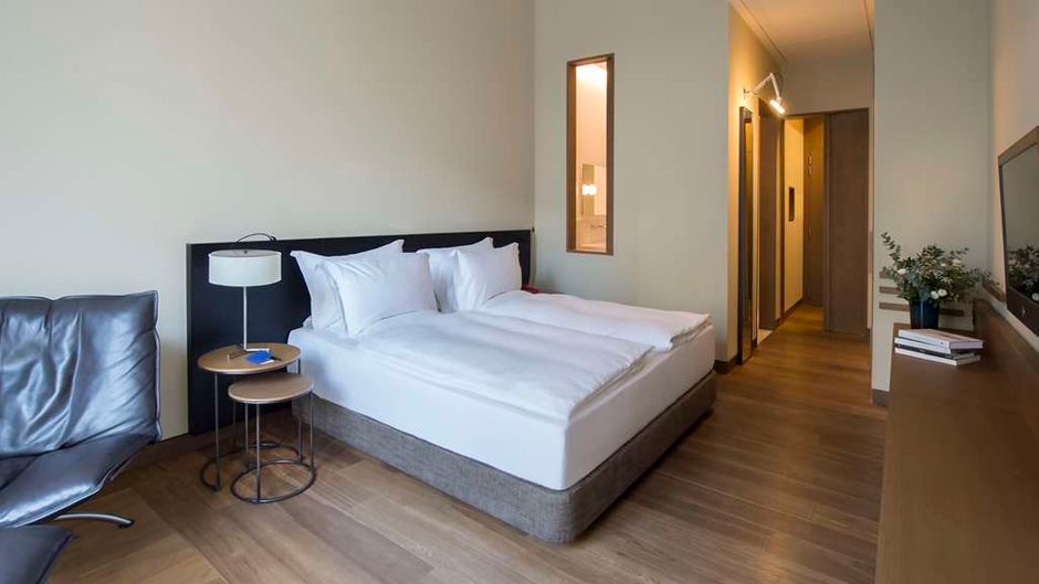 Alma Barcelona Room