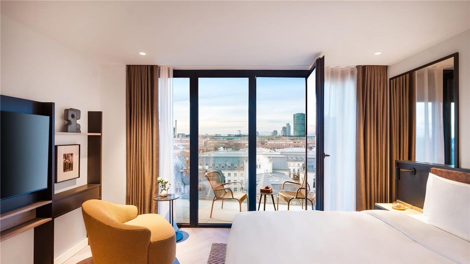 Kennedy 89, Unbound Collection by Hyatt Suite