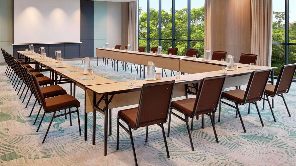 Ibis Styles Serpong BSD City Meeting
