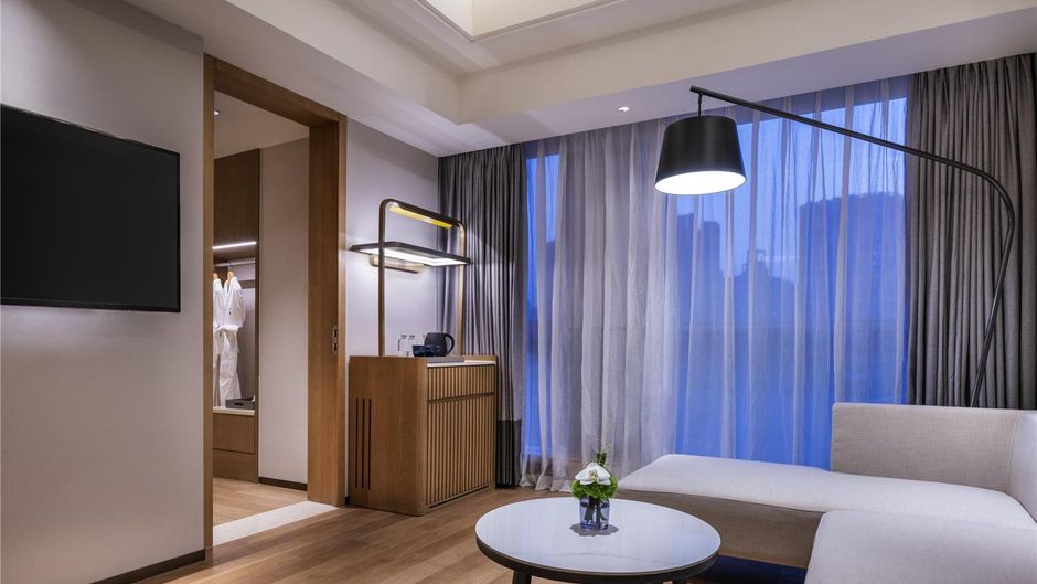 Novotel Shanghai JingAn Suite