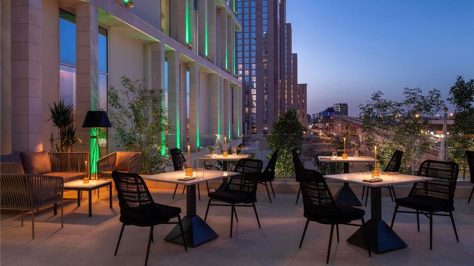 Novotel Riyadh Sahafa Pool