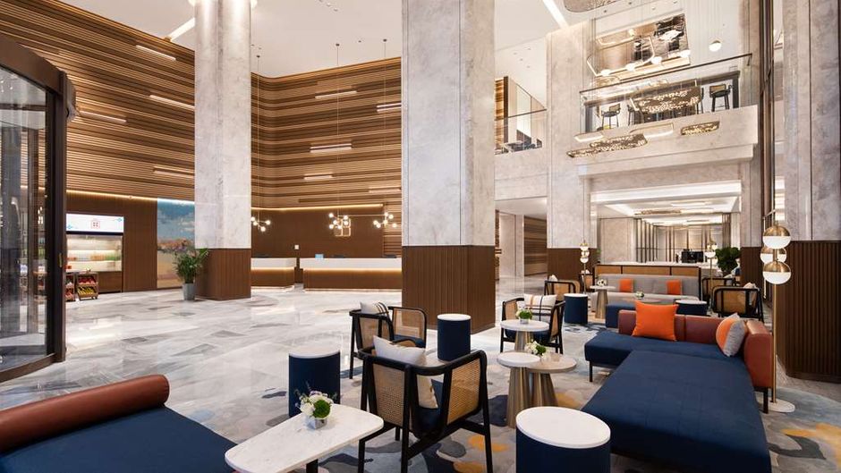 Hilton Garden Inn Beihai Railway Station Lobby