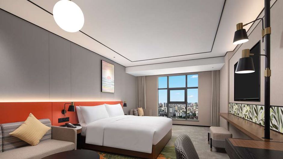 Hilton Garden Inn Beihai Railway Station Room