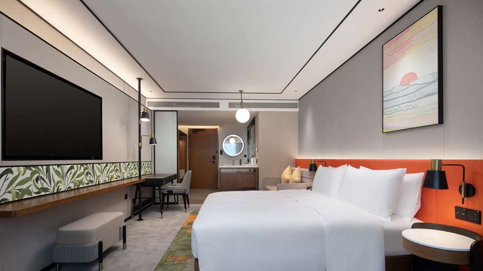 Hilton Garden Inn Beihai Railway Station Room